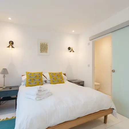 Dale House - Vivre Retreats-2